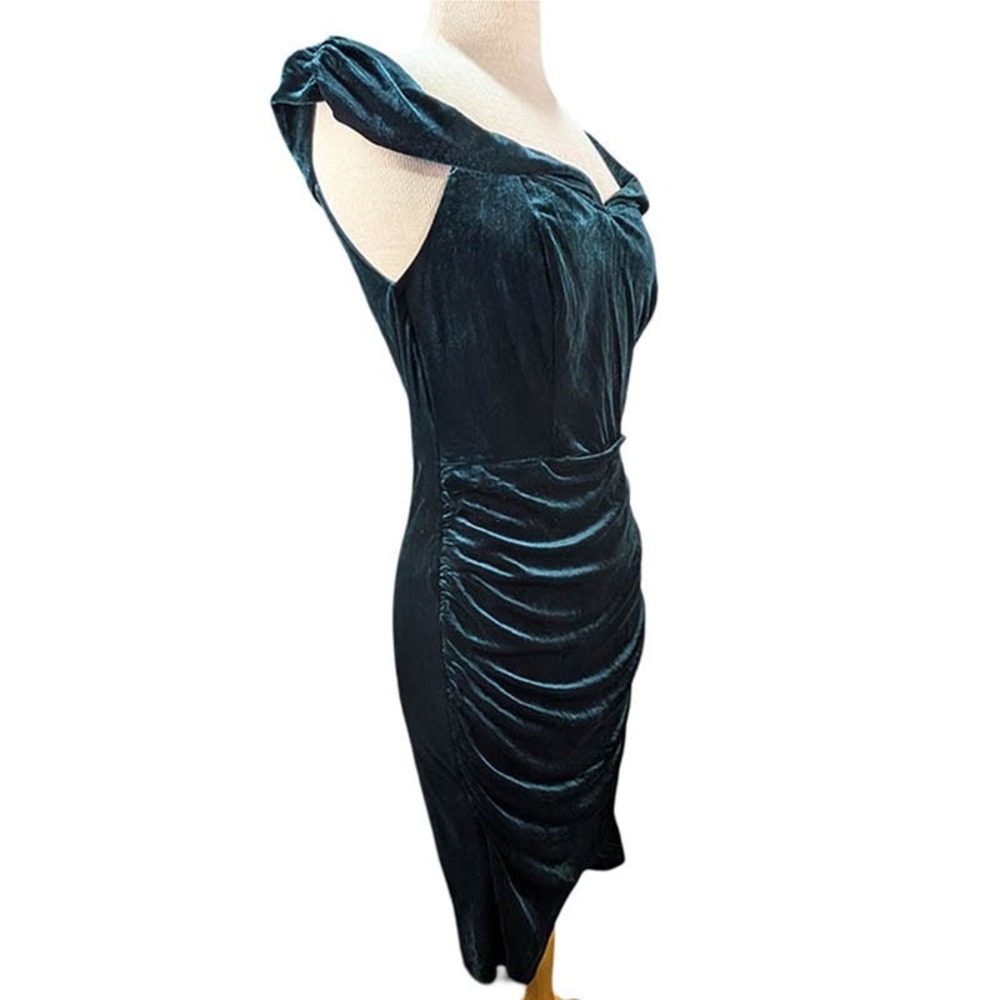 NEW Belle Pogue Velvet Dress Womens M Green Forest Fairy Vampy Femme Fatale Goth